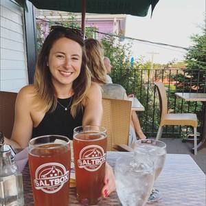 Meet your Posher, Camille